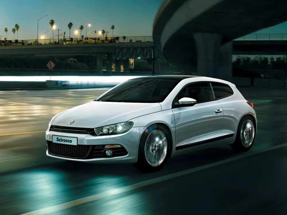 Автомобиль Volkswagen Scirocco III Хэтчбек (3 двери)