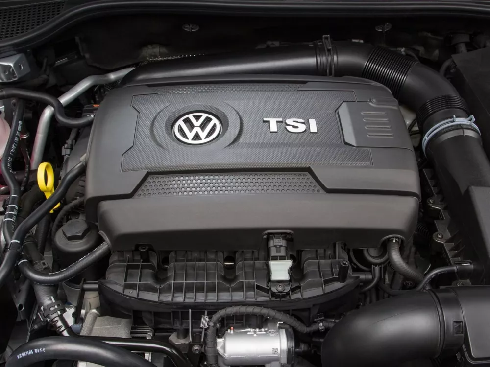 Автомобиль Volkswagen Scirocco III Рестайлинг Хэтчбек (3 двери)