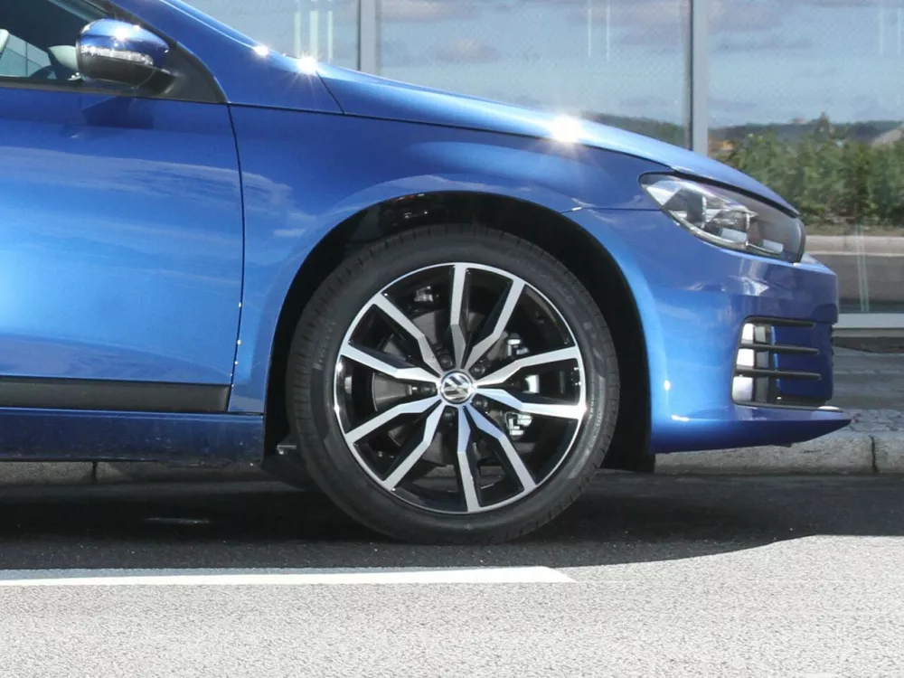 Автомобиль Volkswagen Scirocco III Рестайлинг Хэтчбек (3 двери)