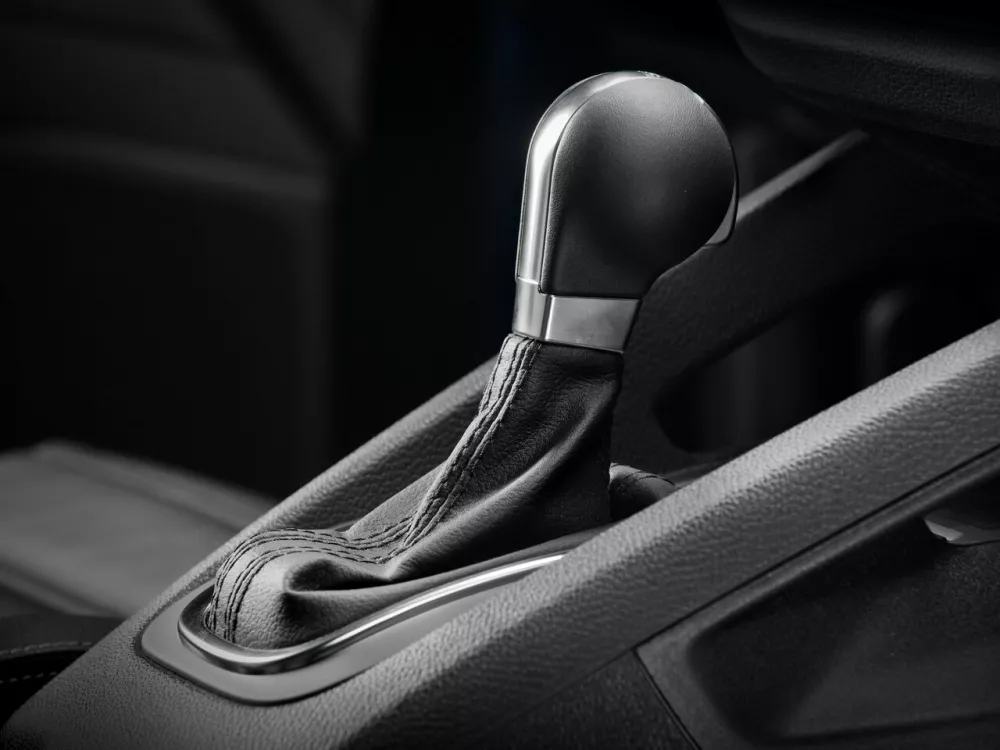 Автомобиль Volkswagen Scirocco III Хэтчбек (3 двери)