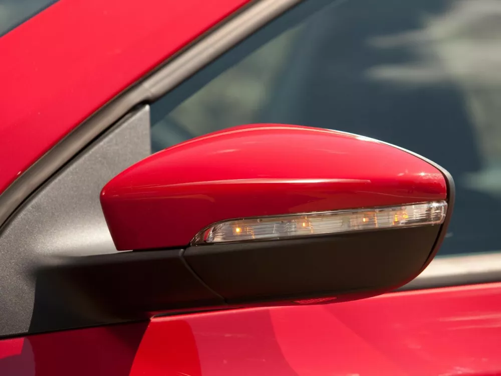 Автомобиль Volkswagen Scirocco III Хэтчбек (3 двери)