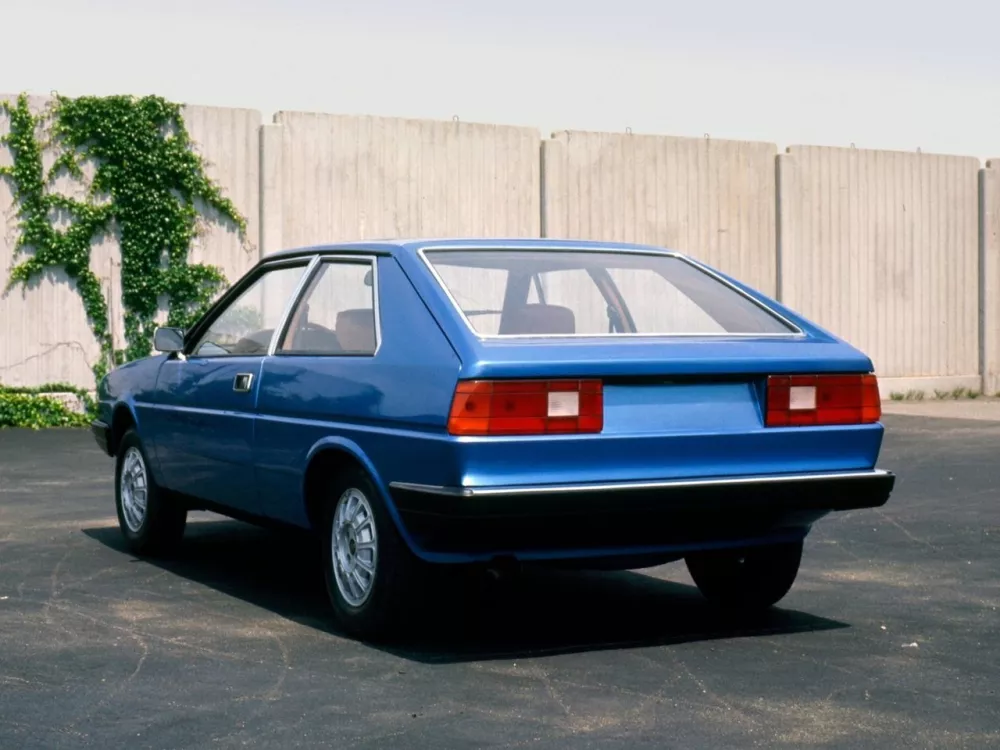 Автомобиль Volkswagen Scirocco I Хэтчбек (3 двери)