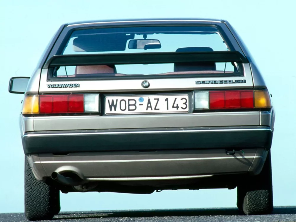 Автомобиль Volkswagen Scirocco II Хэтчбек (3 двери)