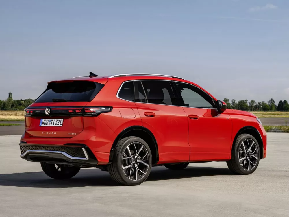 Автомобиль Volkswagen Tiguan III Внедорожник (5 дверей)
