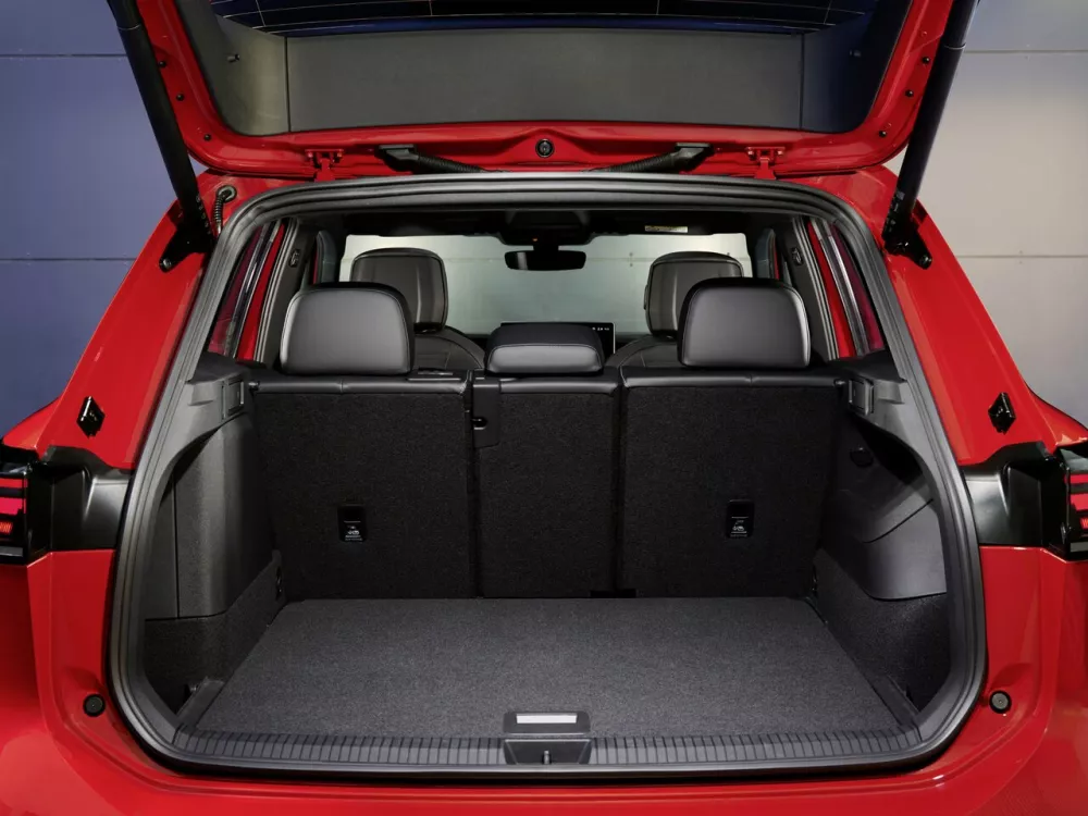 Автомобиль Volkswagen Tiguan III Внедорожник (5 дверей)