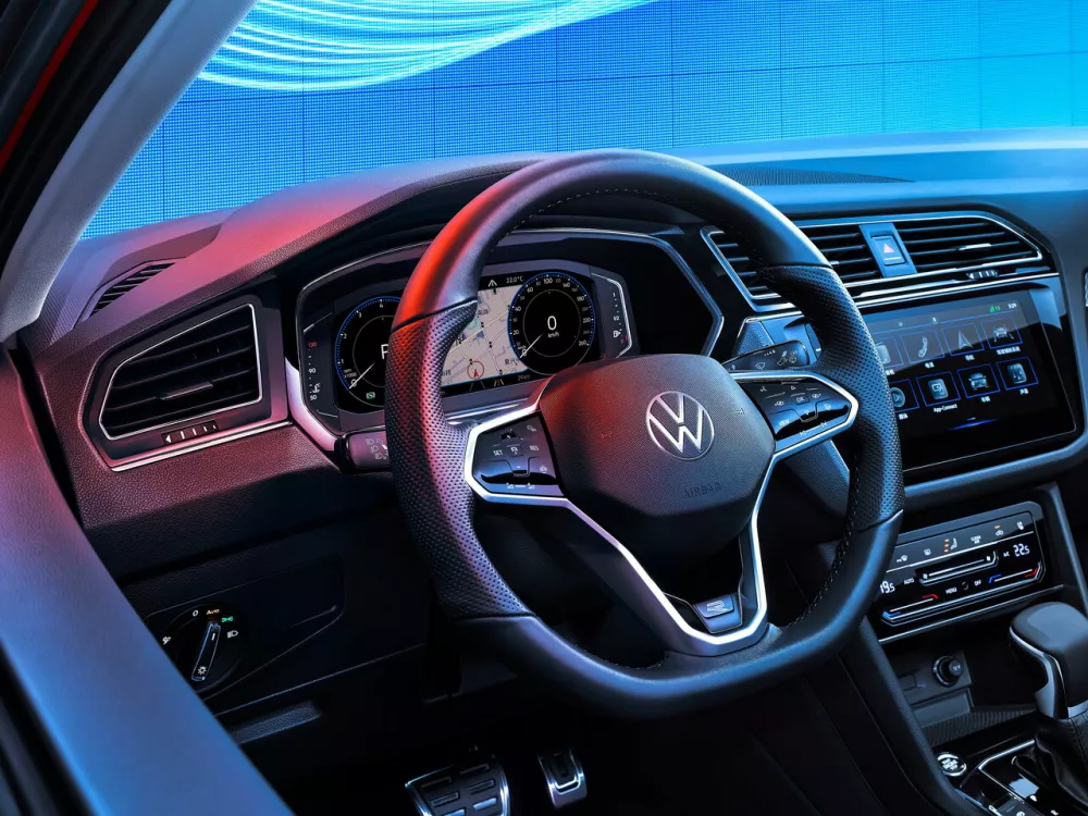 Автомобиль Volkswagen Tiguan II Рестайлинг (China Market) Внедорожник (5 дверей) X