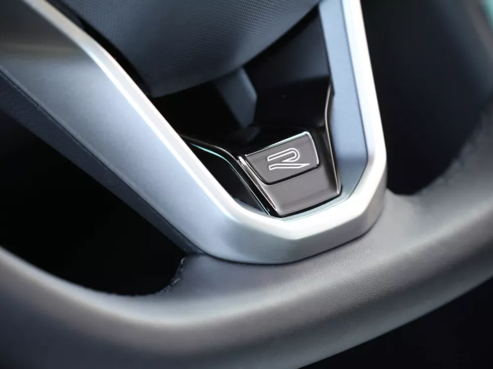 Автомобиль Volkswagen Tiguan II Рестайлинг Внедорожник (5 дверей)