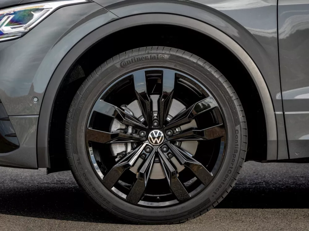 Автомобиль Volkswagen Tiguan II Рестайлинг Внедорожник (5 дверей)