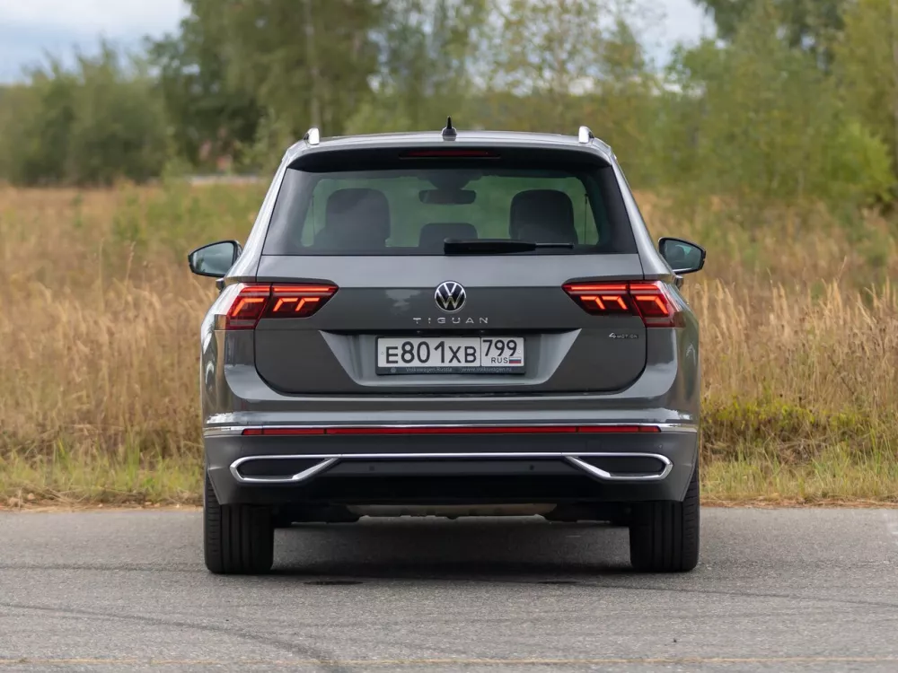 Автомобиль Volkswagen Tiguan II Рестайлинг Внедорожник (5 дверей)
