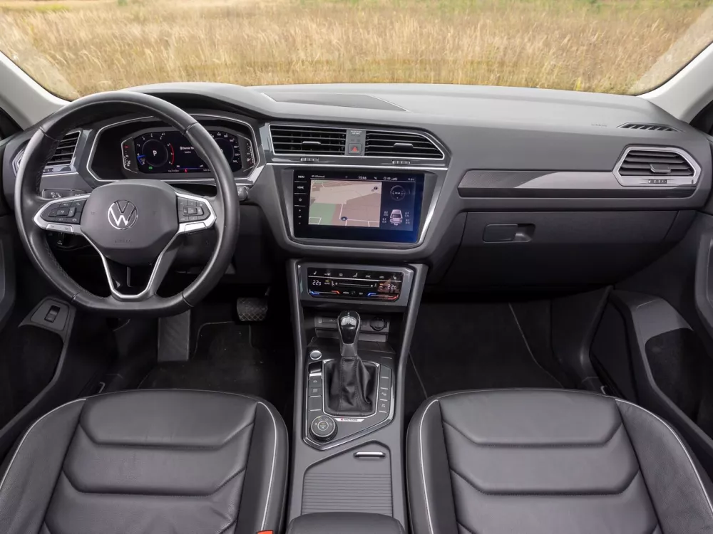 Автомобиль Volkswagen Tiguan II Рестайлинг Внедорожник (5 дверей)