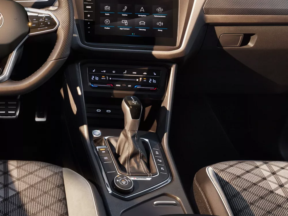Автомобиль Volkswagen Tiguan II Рестайлинг Внедорожник (5 дверей) Allspace