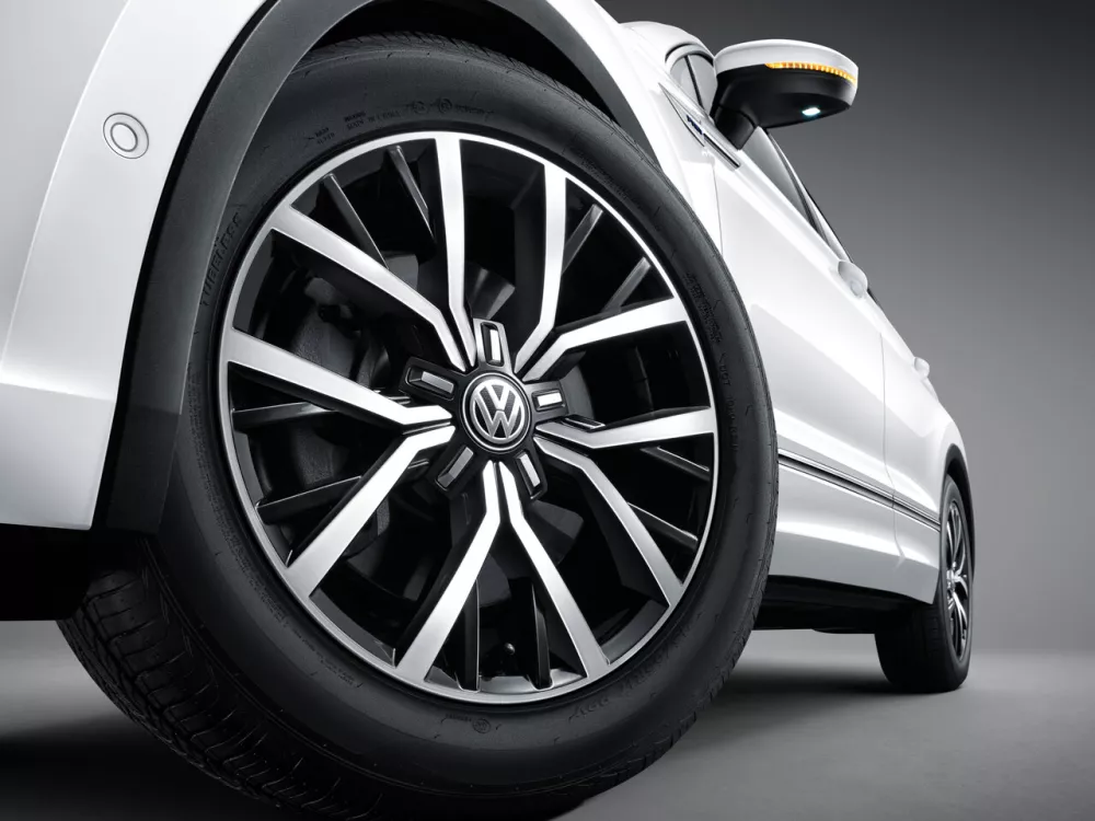 Автомобиль Volkswagen Tiguan II (China Market) Внедорожник (5 дверей) L