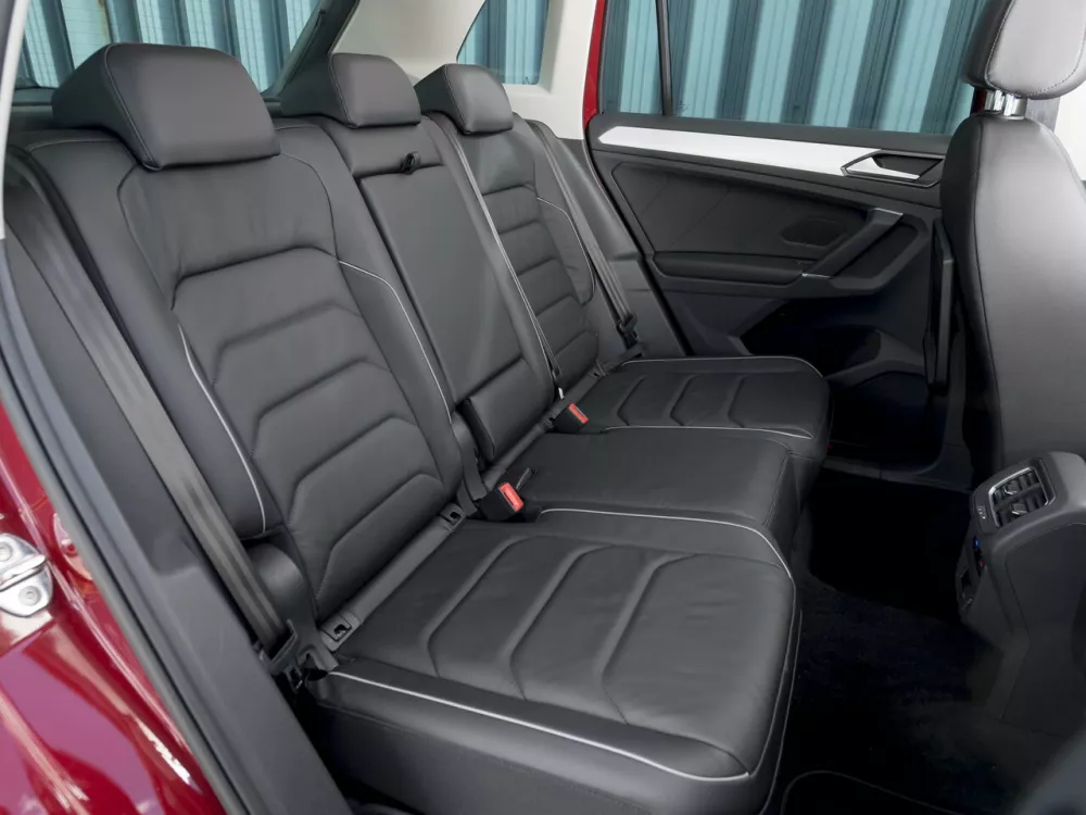 Автомобиль Volkswagen Tiguan II Внедорожник (5 дверей)