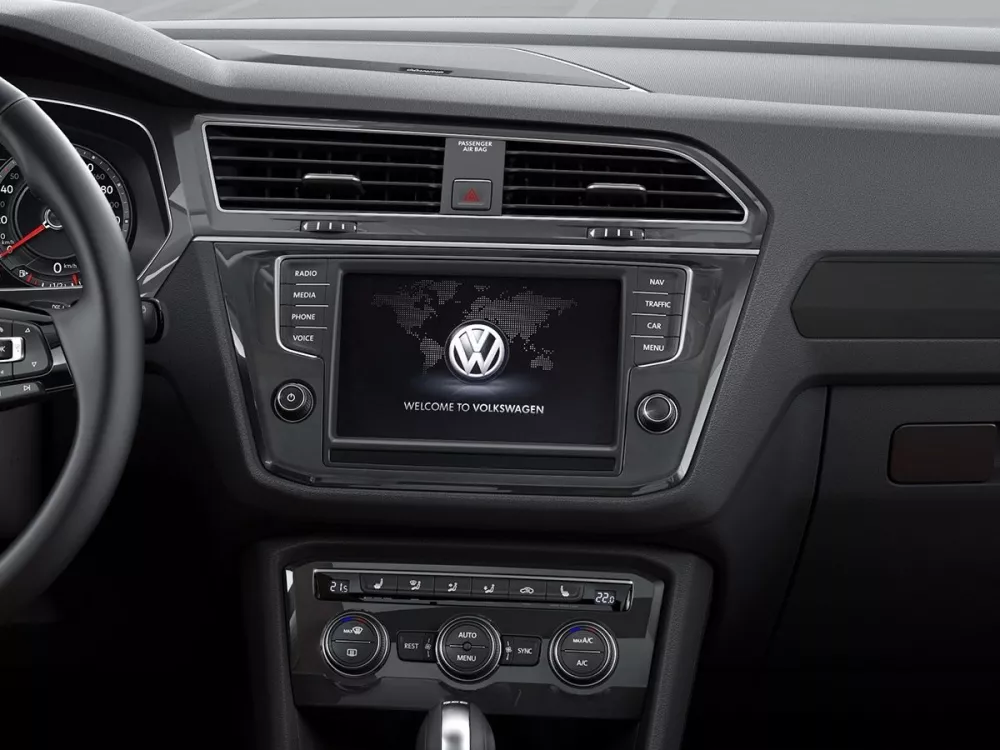 Автомобиль Volkswagen Tiguan II Внедорожник (5 дверей)