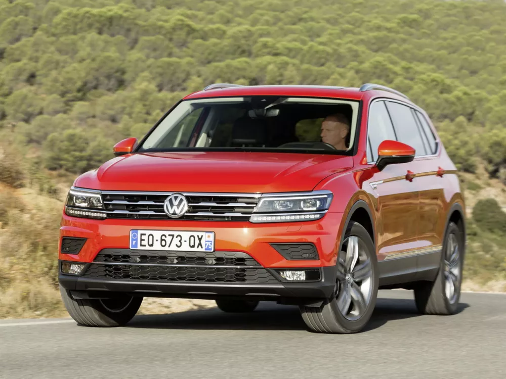 Автомобиль Volkswagen Tiguan II Внедорожник (5 дверей) Allspace