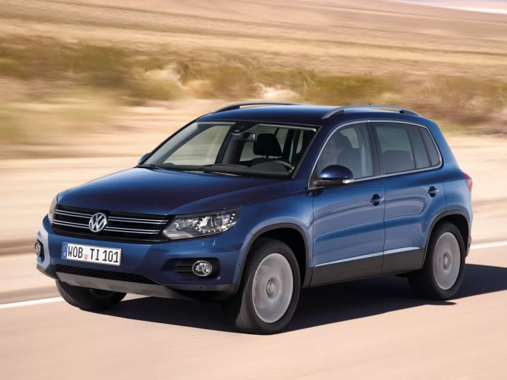 Автомобиль Volkswagen Tiguan I Рестайлинг Внедорожник (5 дверей)