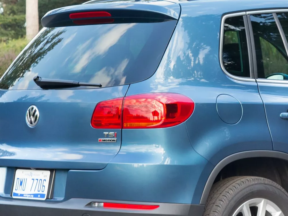 Автомобиль Volkswagen Tiguan I Рестайлинг Внедорожник (5 дверей)