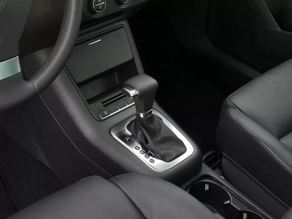 Автомобиль Volkswagen Tiguan I Внедорожник (5 дверей)