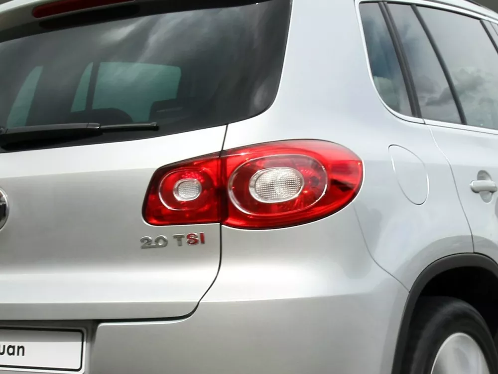 Автомобиль Volkswagen Tiguan I Внедорожник (5 дверей)