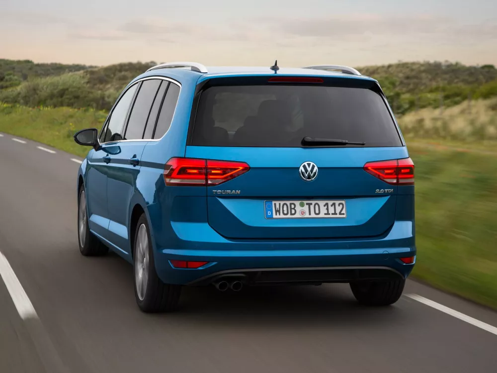 Автомобиль Volkswagen Touran II Компактвэн