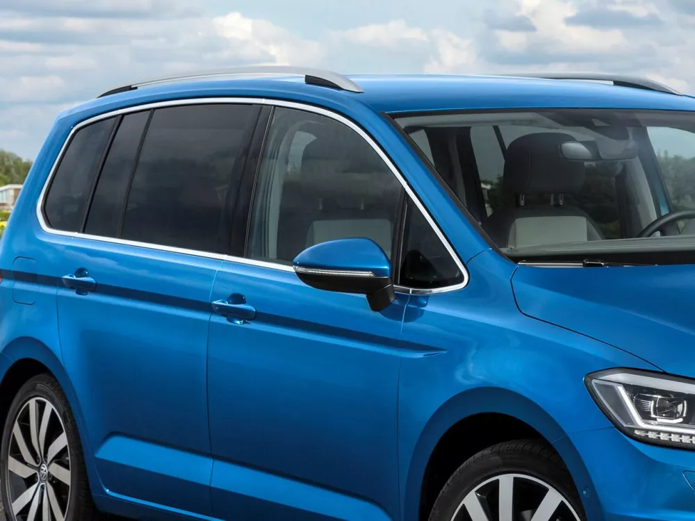 Автомобиль Volkswagen Touran II Компактвэн