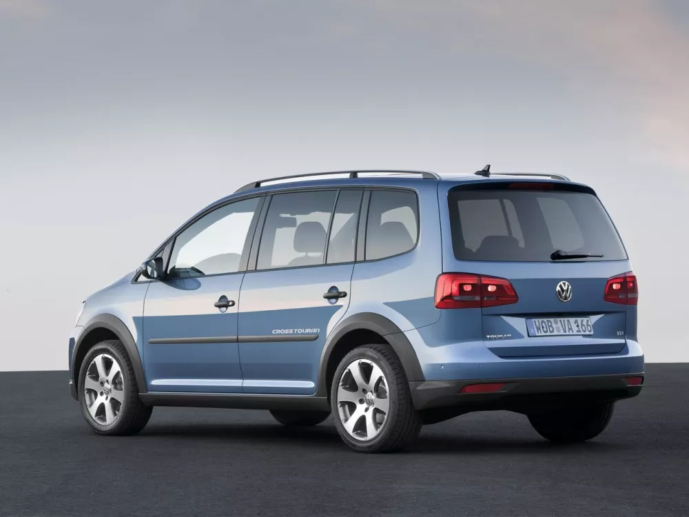 Автомобиль Volkswagen Touran I Рестайлинг 2 Компактвэн Cross