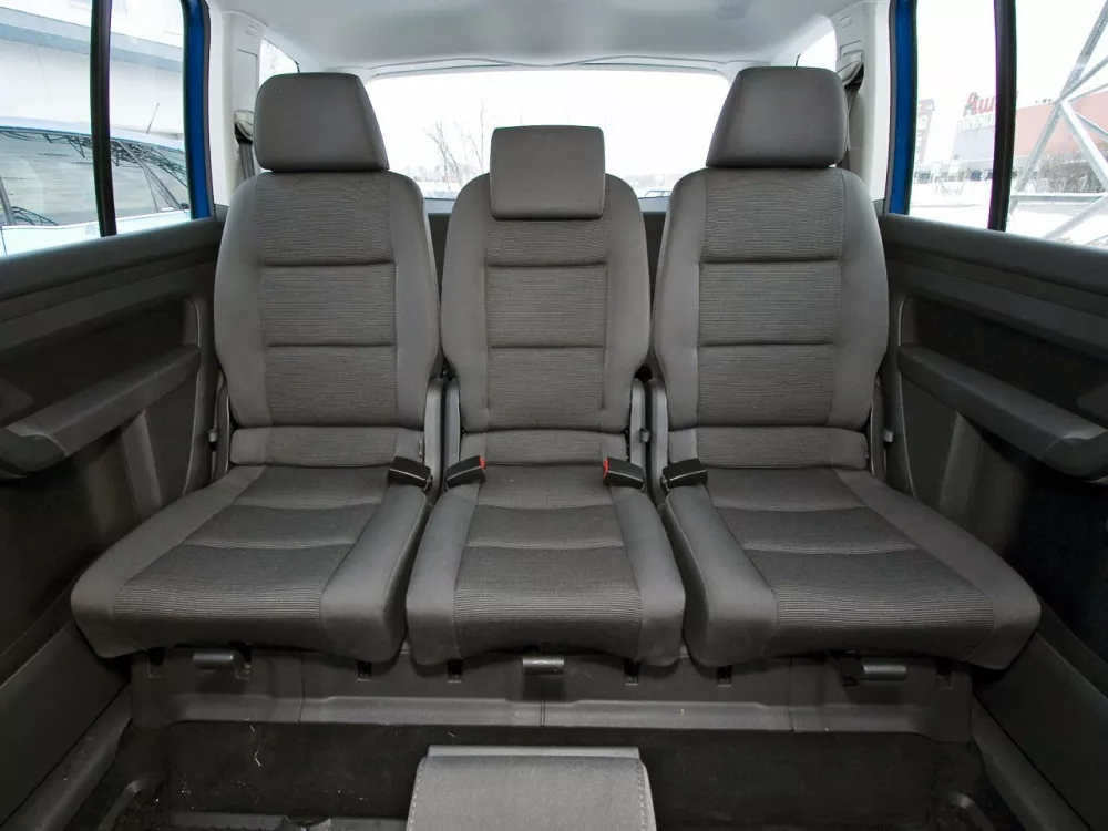 Автомобиль Volkswagen Touran I Рестайлинг Компактвэн