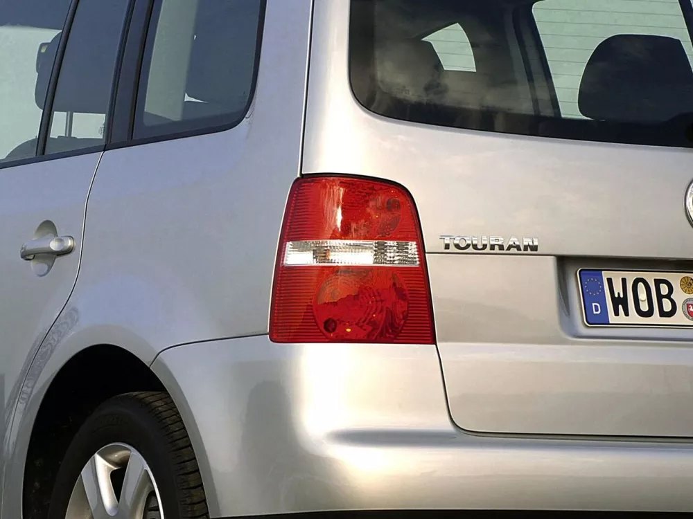 Автомобиль Volkswagen Touran I Компактвэн
