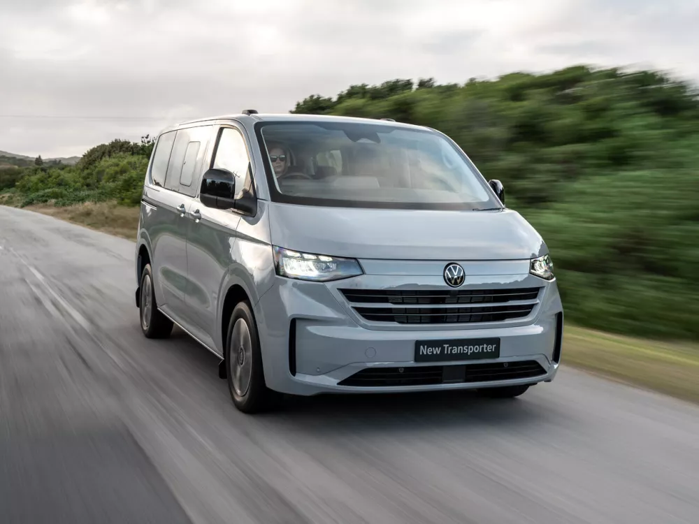 Автомобиль Volkswagen Transporter T7 Минивэн