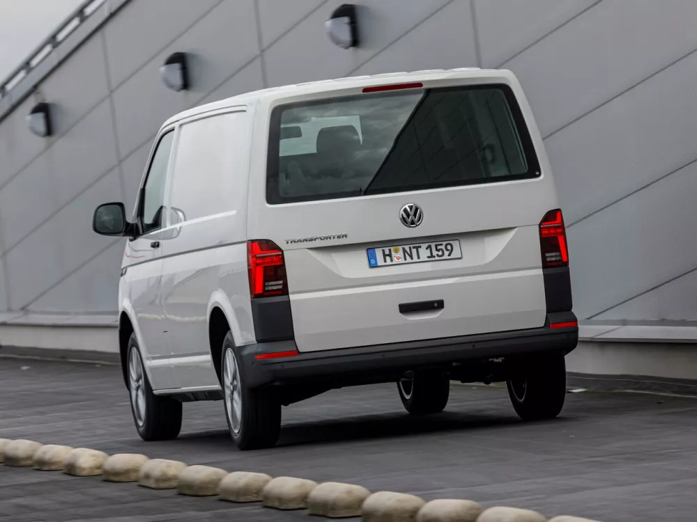 Автомобиль Volkswagen Transporter T6 Рестайлинг Фургон
