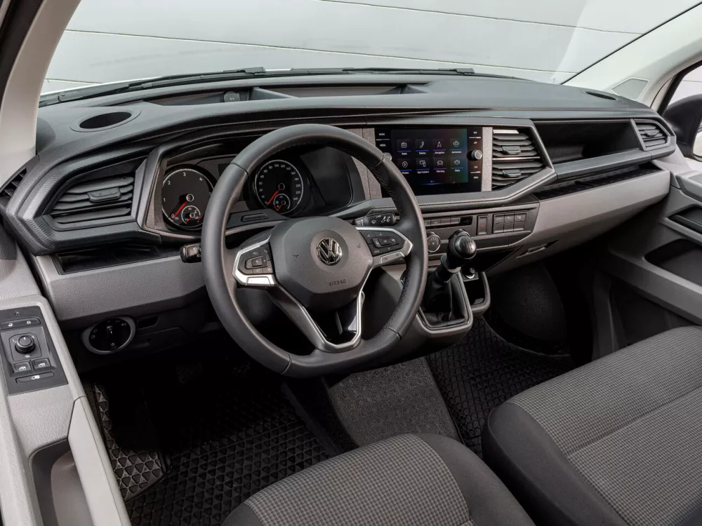 Автомобиль Volkswagen Transporter T6 Рестайлинг Фургон