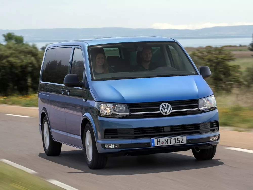 Автомобиль Volkswagen Transporter T6 Минивэн