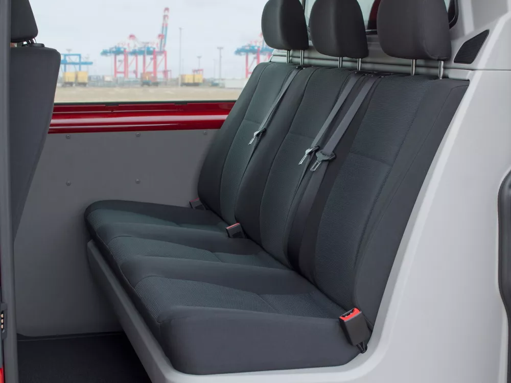 Автомобиль Volkswagen Transporter T6 Минивэн