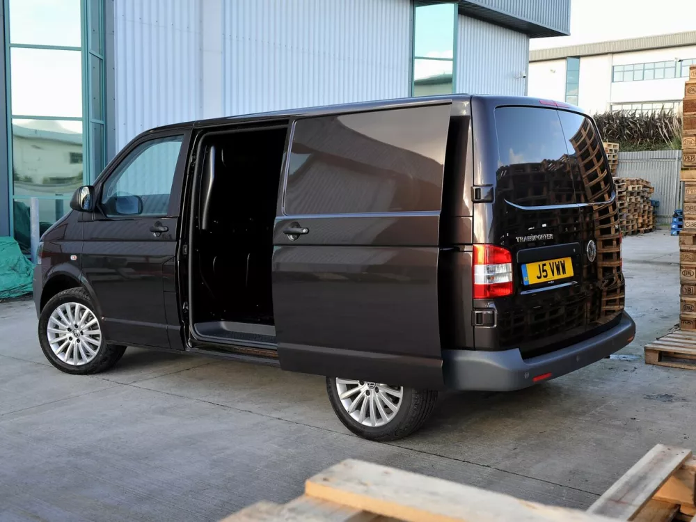 Автомобиль Volkswagen Transporter T5 Рестайлинг Фургон Kasten