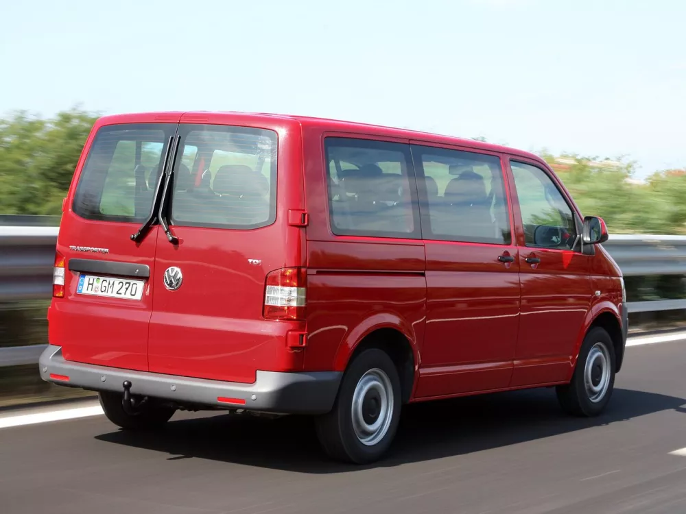 Автомобиль Volkswagen Transporter T5 Рестайлинг Минивэн