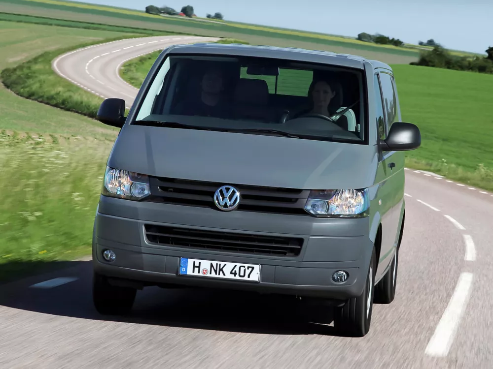Автомобиль Volkswagen Transporter T5 Рестайлинг Минивэн Long