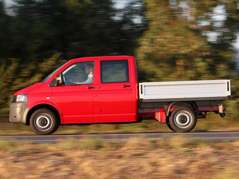 Автомобиль Volkswagen Transporter T5 Рестайлинг Пикап Двойная кабина