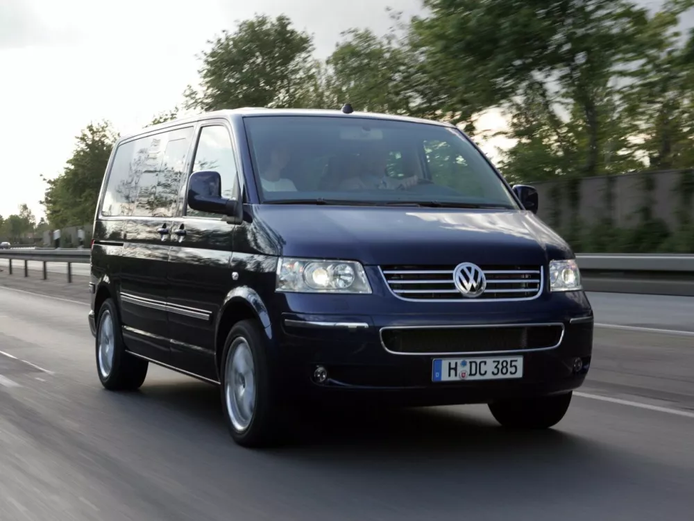 Автомобиль Volkswagen Transporter T5 Минивэн Long