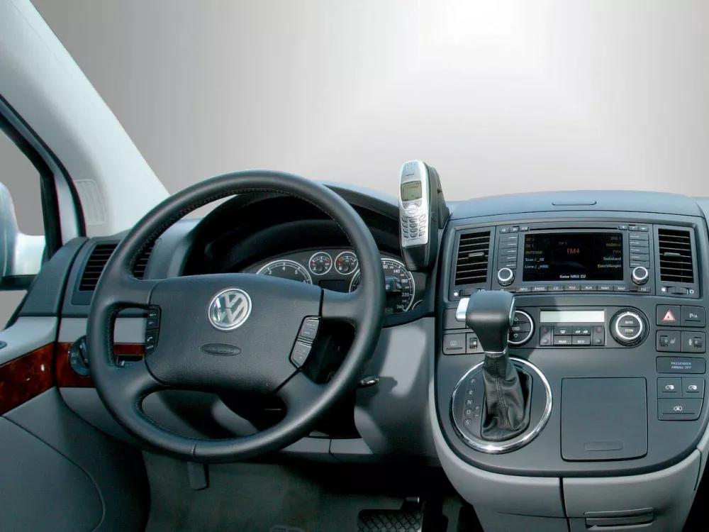 Автомобиль Volkswagen Transporter T5 Минивэн Long