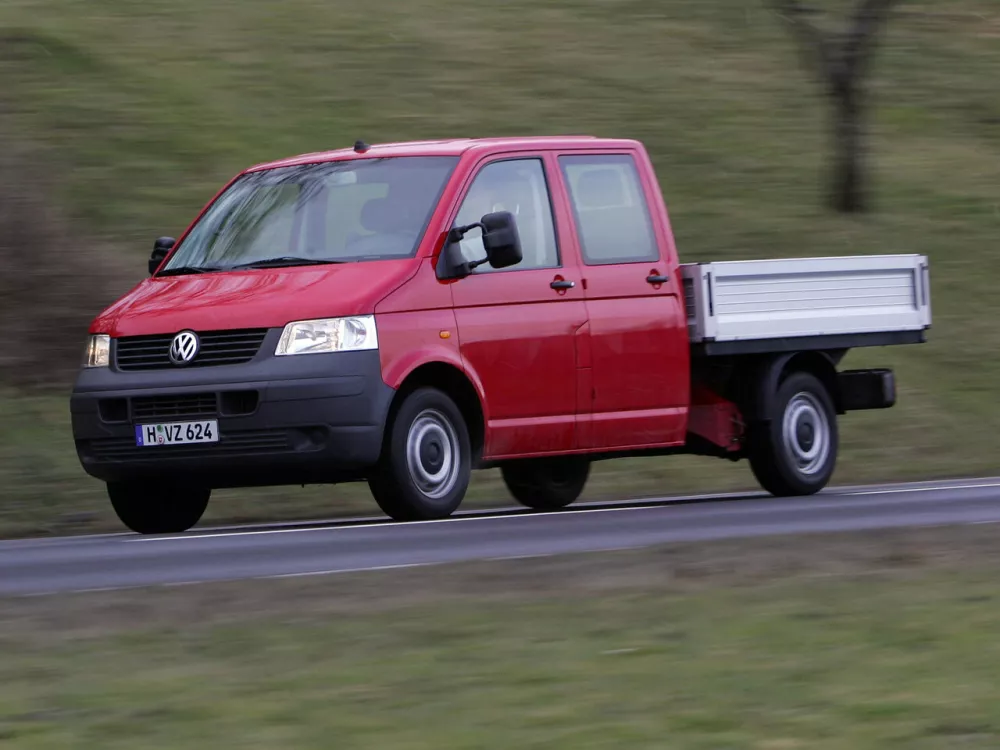 Автомобиль Volkswagen Transporter T5 Пикап Двойная кабина