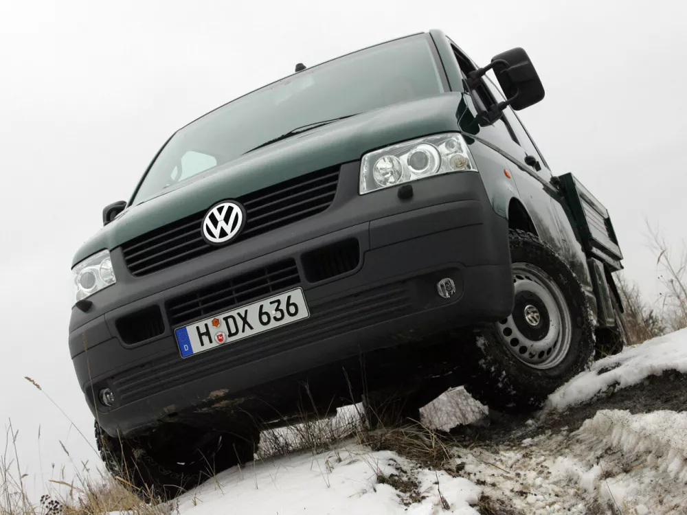 Автомобиль Volkswagen Transporter T5 Пикап Двойная кабина