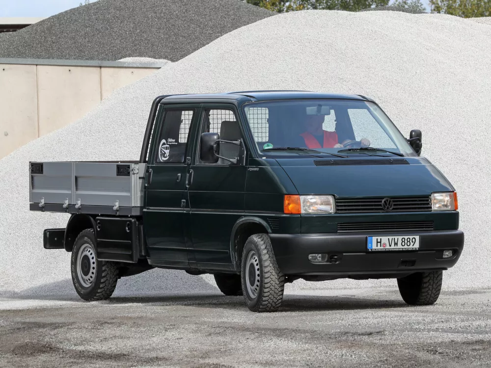 Автомобиль Volkswagen Transporter T4 Пикап Двойная кабина