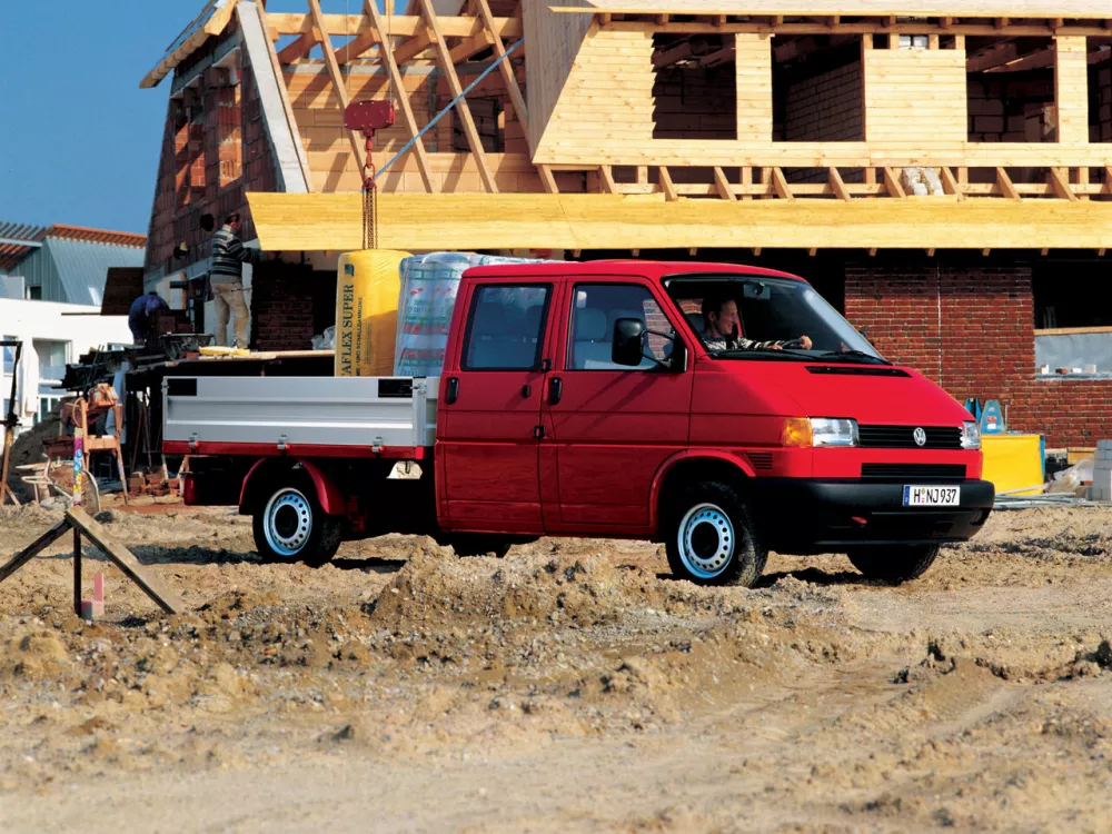 Автомобиль Volkswagen Transporter T4 Пикап Двойная кабина