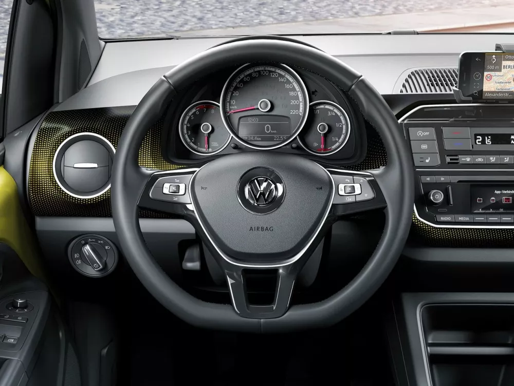 Автомобиль Volkswagen up! I Рестайлинг Хэтчбек (3 двери)