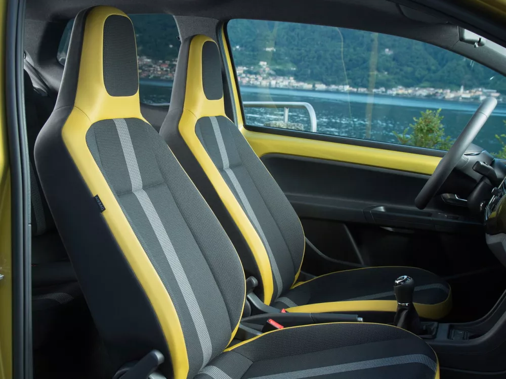 Автомобиль Volkswagen up! I Рестайлинг Хэтчбек (3 двери)