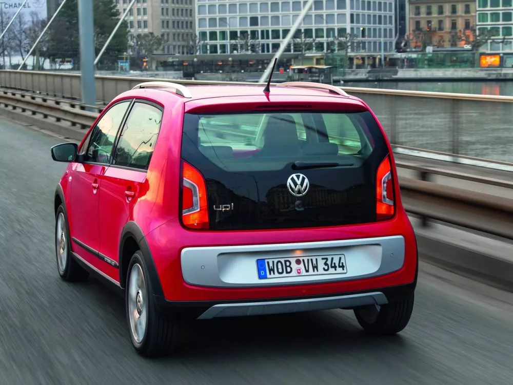 Автомобиль Volkswagen up! I Хэтчбек (5 дверей) Cross