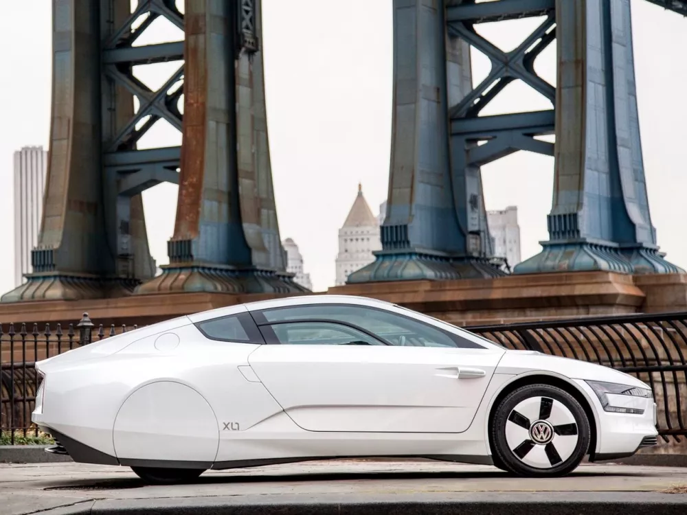 Автомобиль Volkswagen XL1 Купе