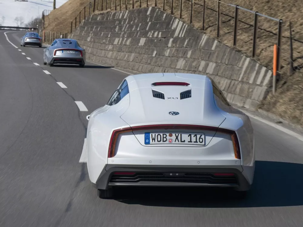 Автомобиль Volkswagen XL1 Купе