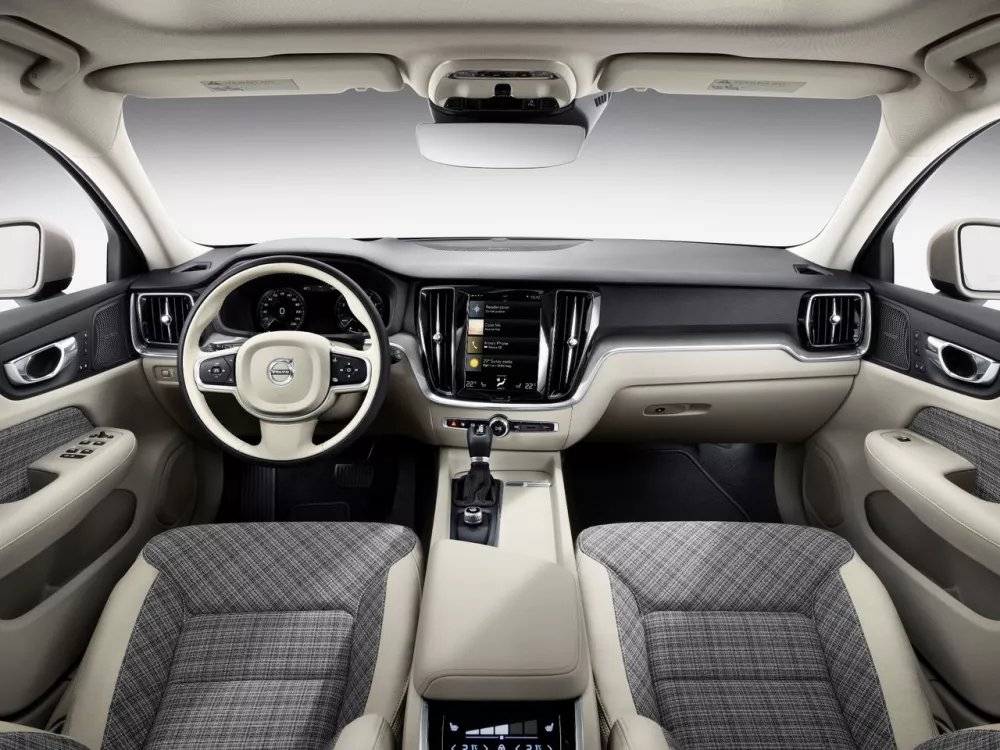 Автомобиль Volvo V60 II Универсал (5 дверей)