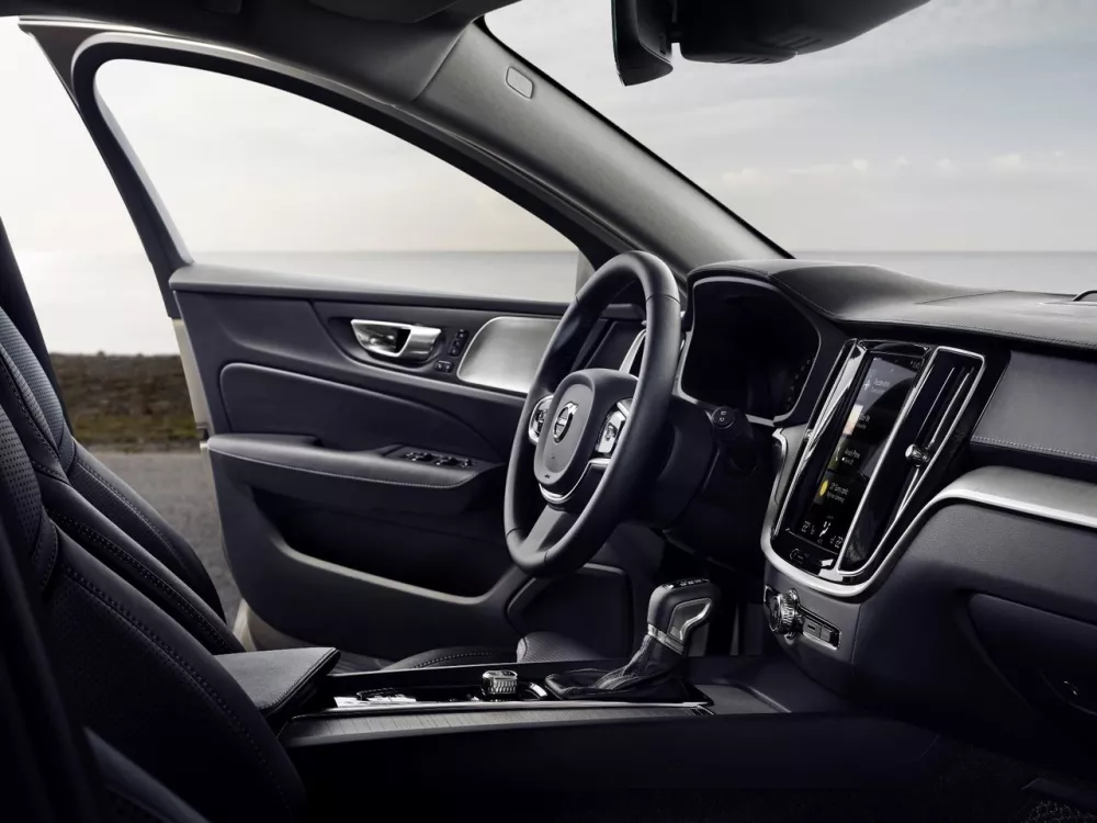 Автомобиль Volvo V60 II Универсал (5 дверей)